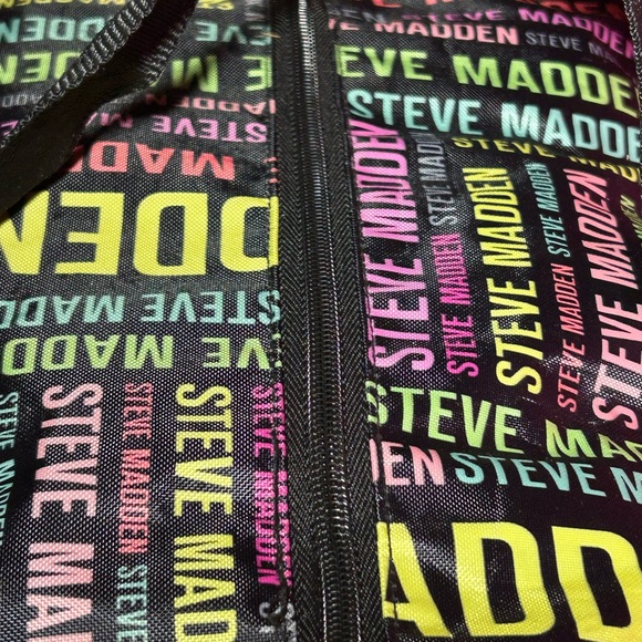 Steve Madden Tote Bag with Bold Text Print 22” x 16” x 10” NWOT - Picture 5 of 9